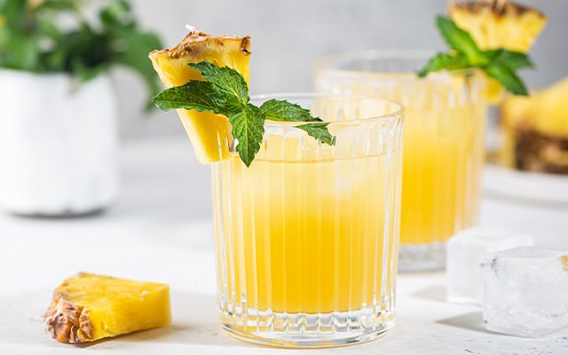 Gin & Tequila pinapple